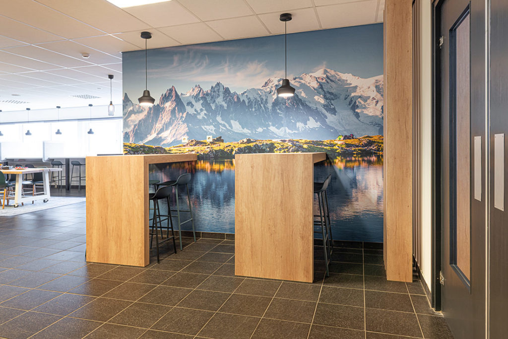 kantine hoge tafels hout