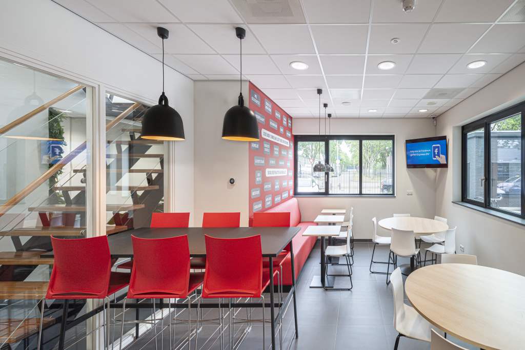 kantine ruimte rood wit 29 2